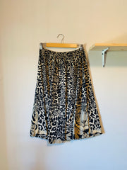 חצאית מנומרת