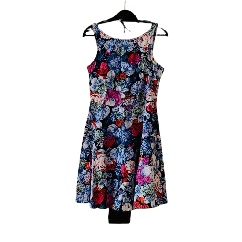 שמלה פרחונית