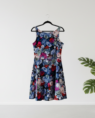 שמלה פרחונית